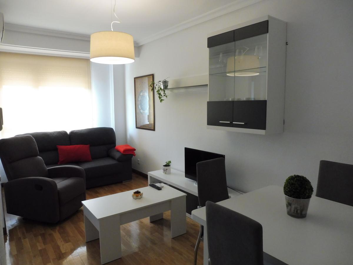 Apartamentos Anita Саламанка Екстериор снимка